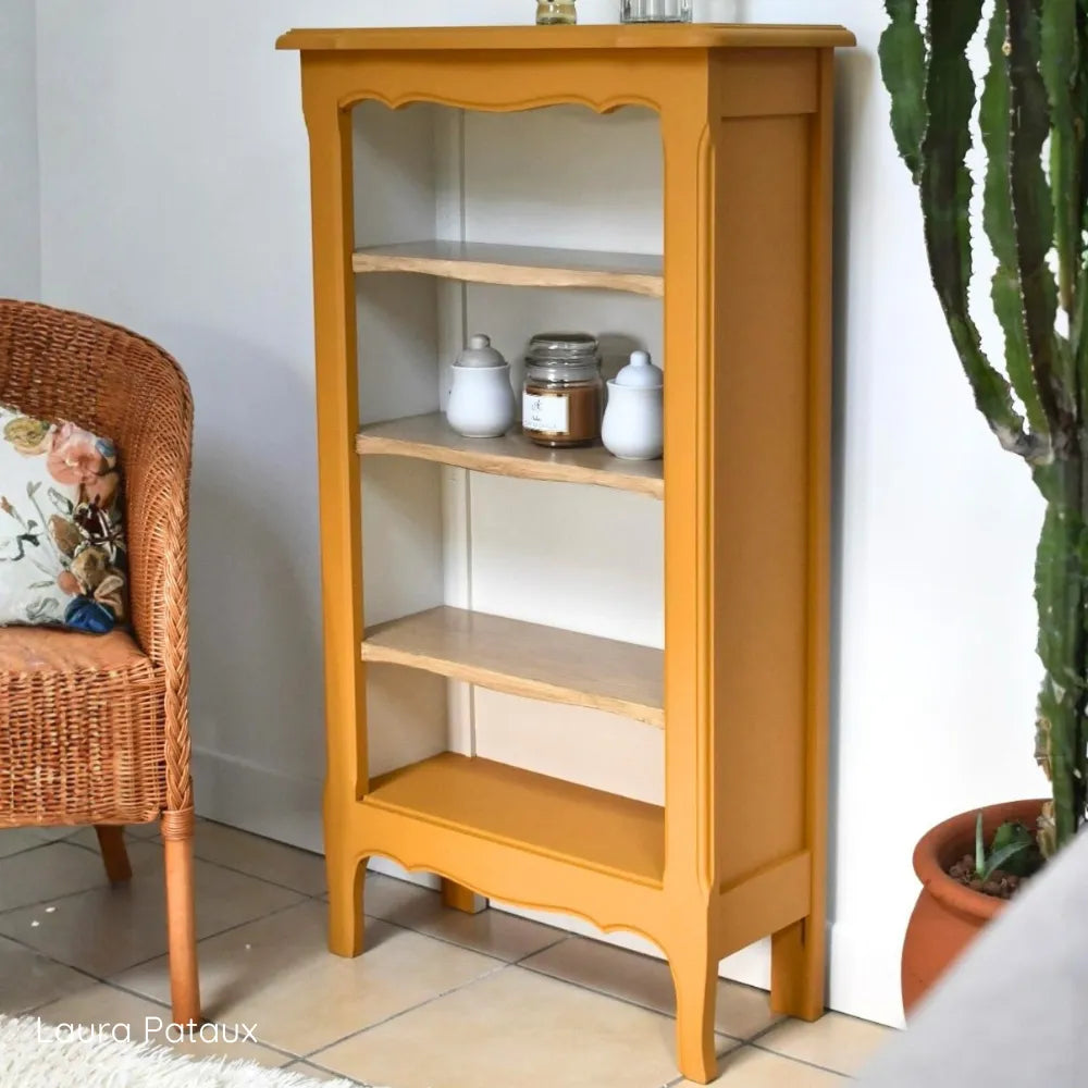Meuble bibus de style relooké avec la chaleureuse teinte Toscane