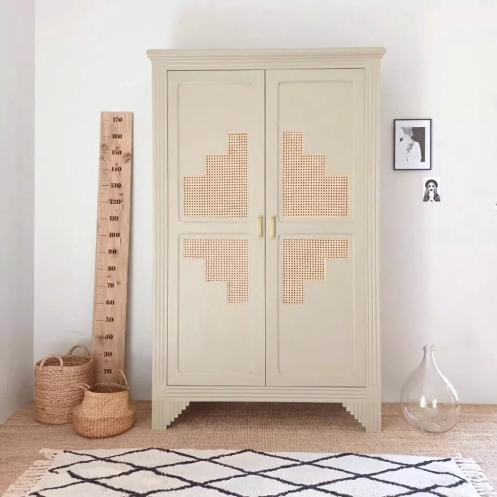 Armoire relookée en couleur Lin – peinture Eléonore Déco.