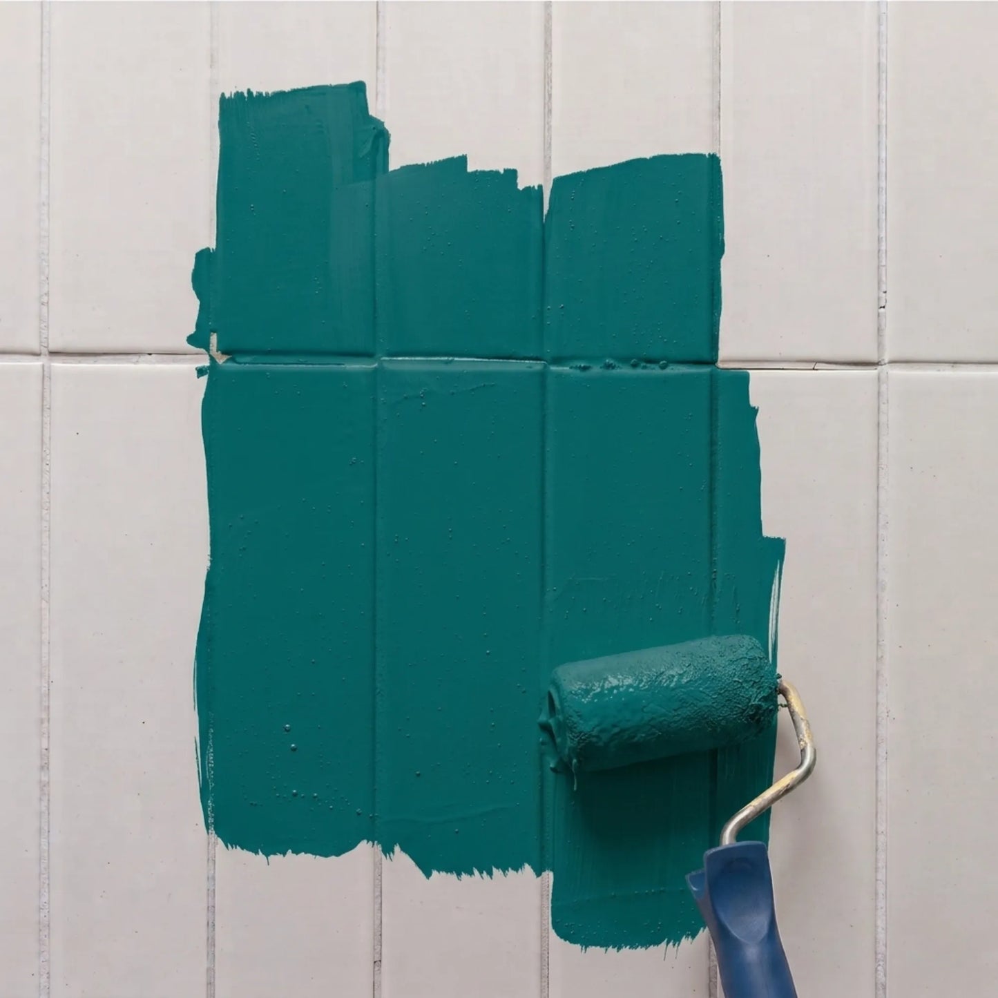 Peinture pour carrelage Éléonore Déco, couleur Bleu canard.