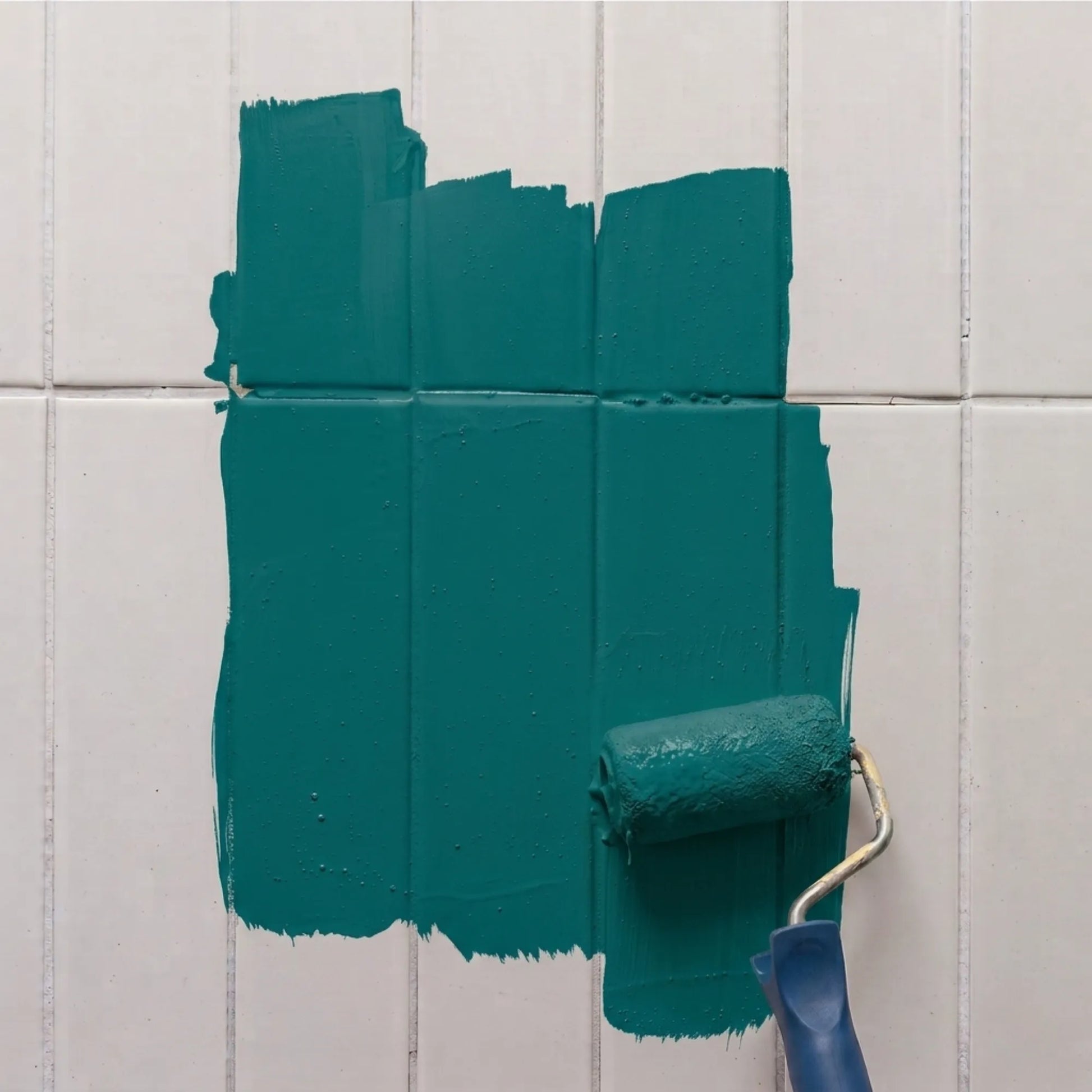 Peinture pour carrelage Éléonore Déco, couleur Bleu canard.