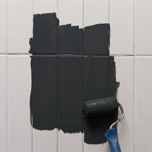 Peinture pour carrelage Éléonore Déco, couleur Carbone.