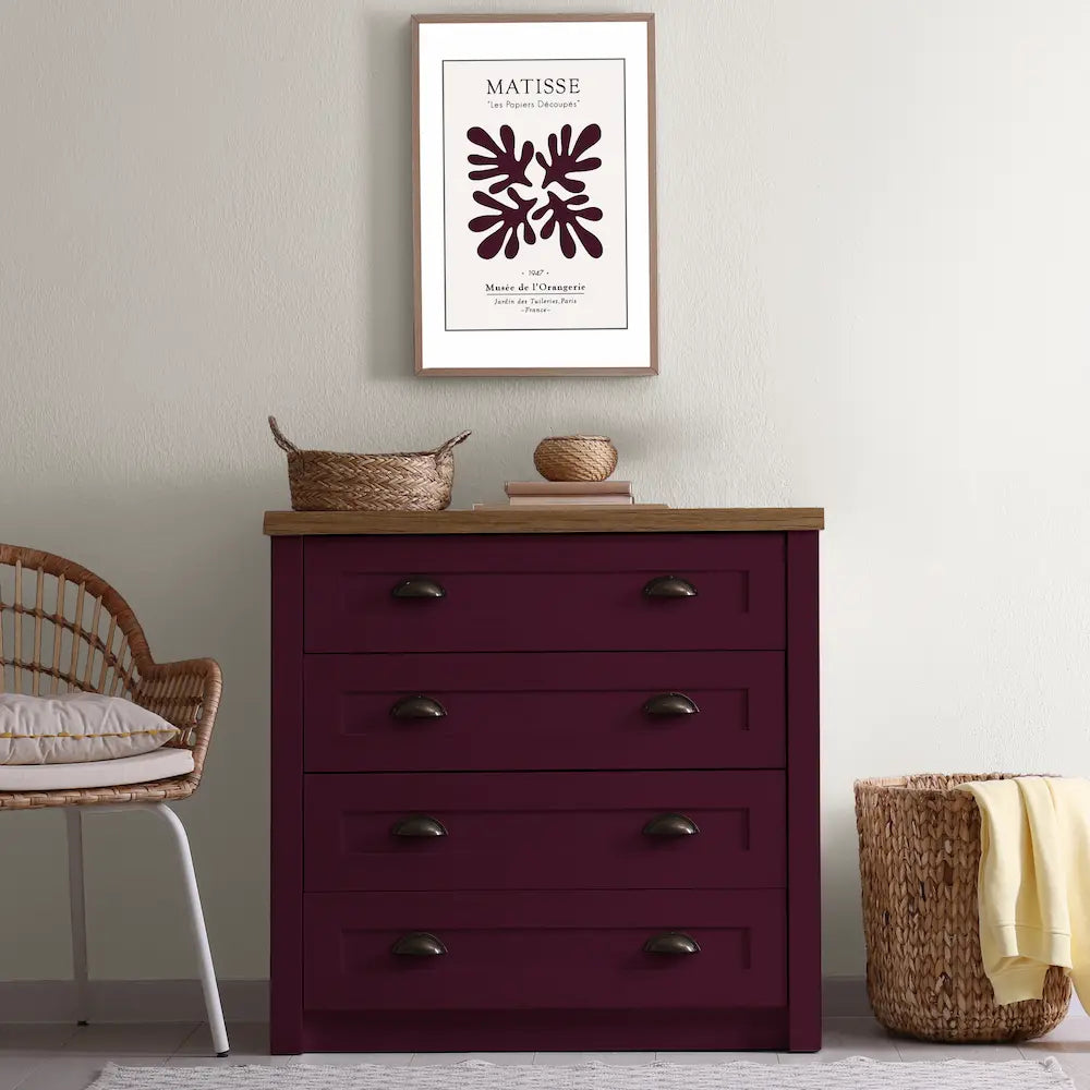 Commode relookée en couleur rouge Goutte de merlot – peinture Eléonore Déco
