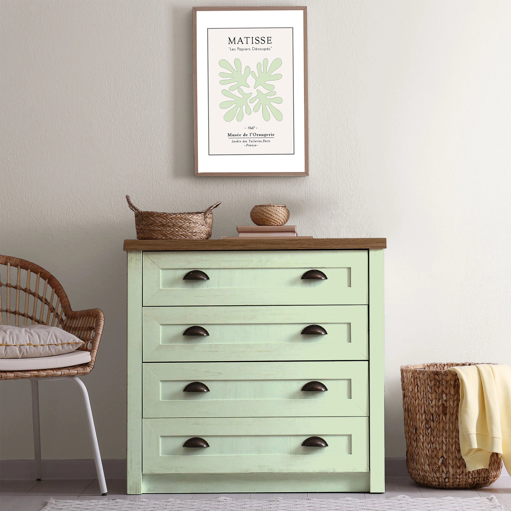 Commode relookée en couleur Vert d eau – peinture Eléonore Déco.