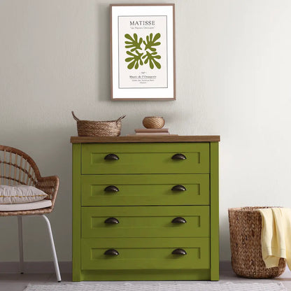 Commode relookée en couleur vert Matcha latte – peinture Eléonore Déco