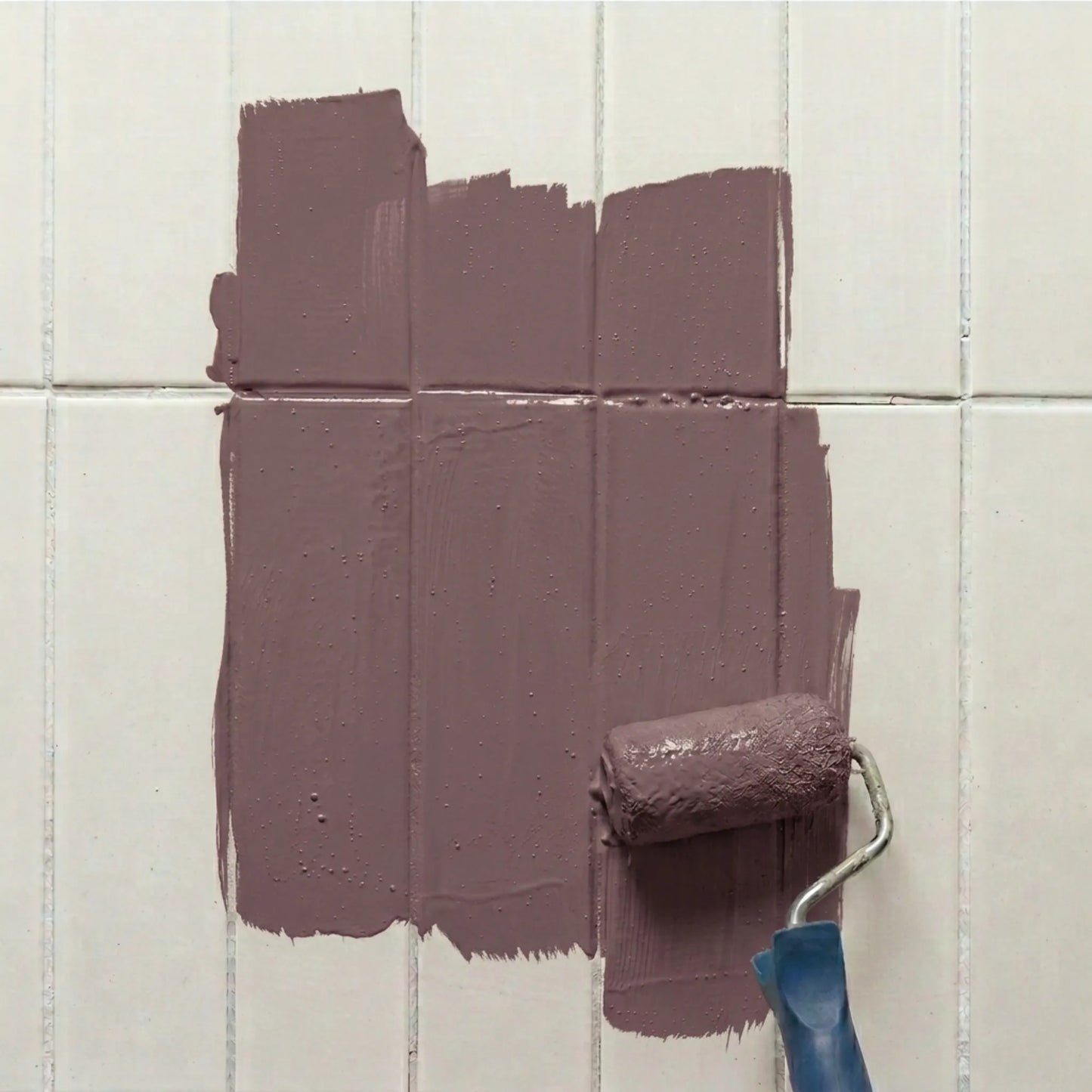 Peinture pour carrelage Éléonore Déco, couleur Figue.
