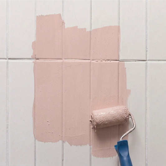 Peinture pour carrelage Éléonore Déco, couleur Guimauve.