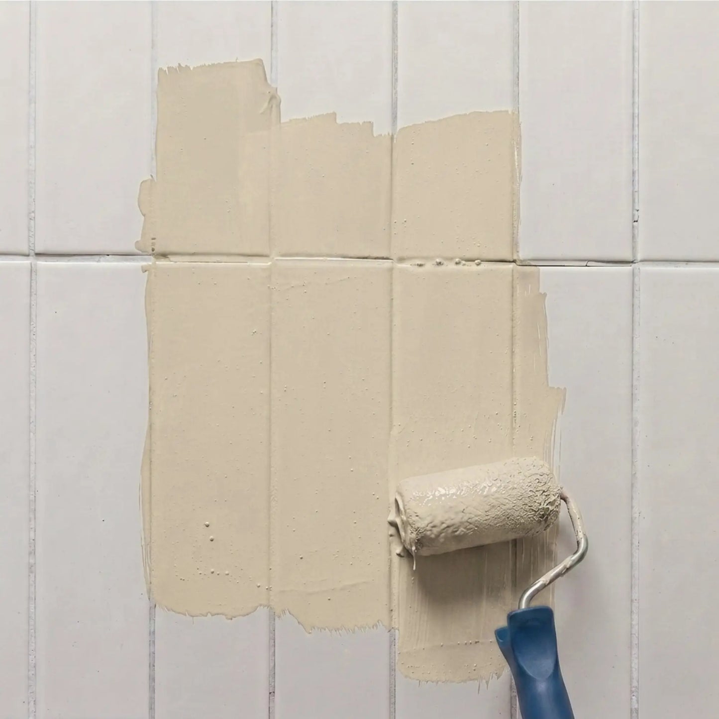Peinture pour carrelage Éléonore Déco, couleur Lin.