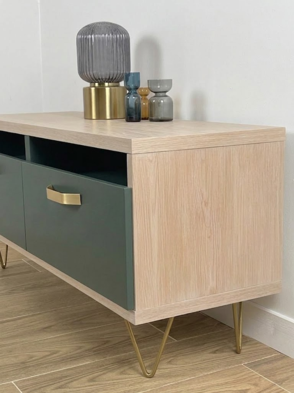 Meuble Ikea en mélaminé repeint avec peinture effet bois Sensation Bois Eléonore Déco couleur Bois Flotté