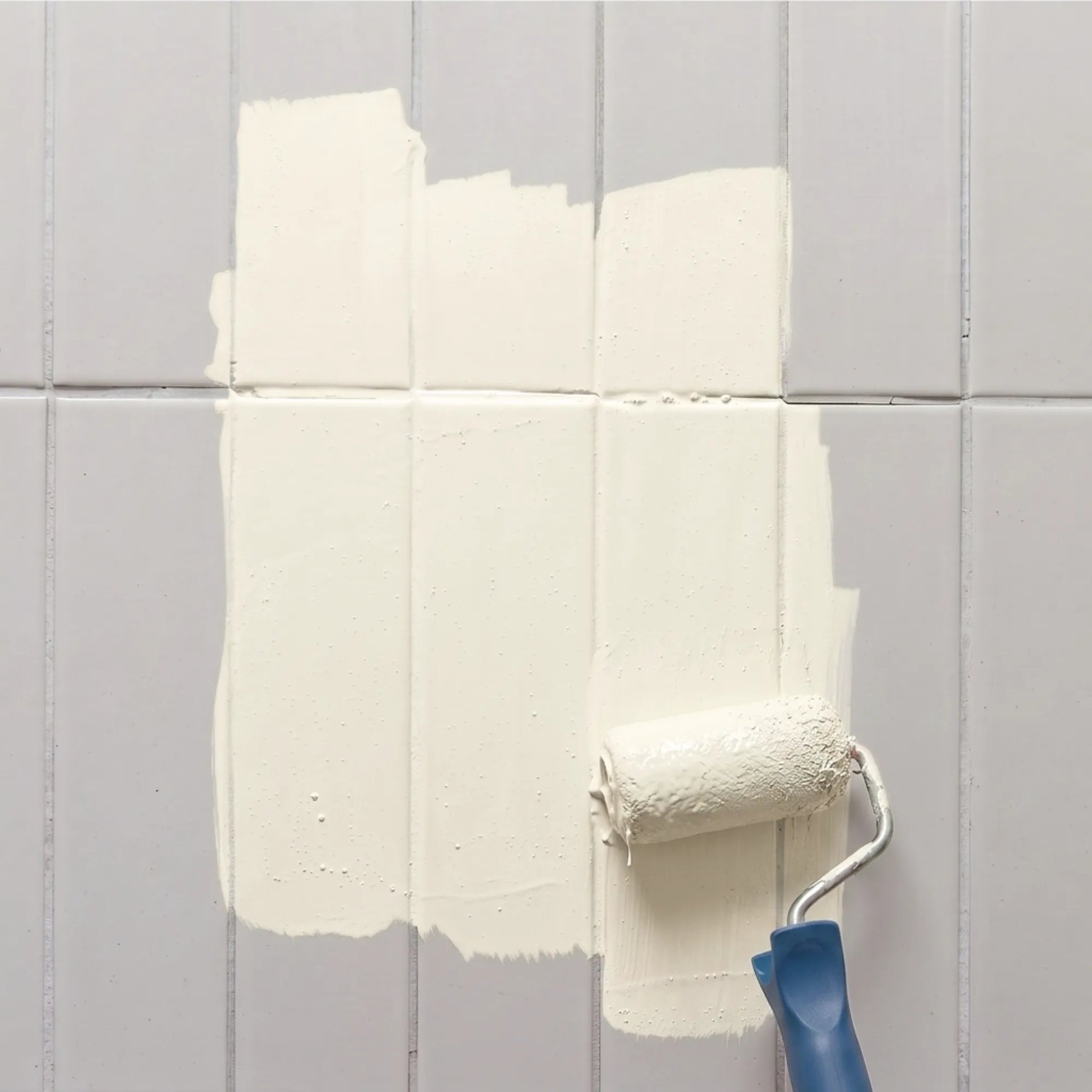 Peinture pour carrelage Éléonore Déco, couleur Mousse de lait.