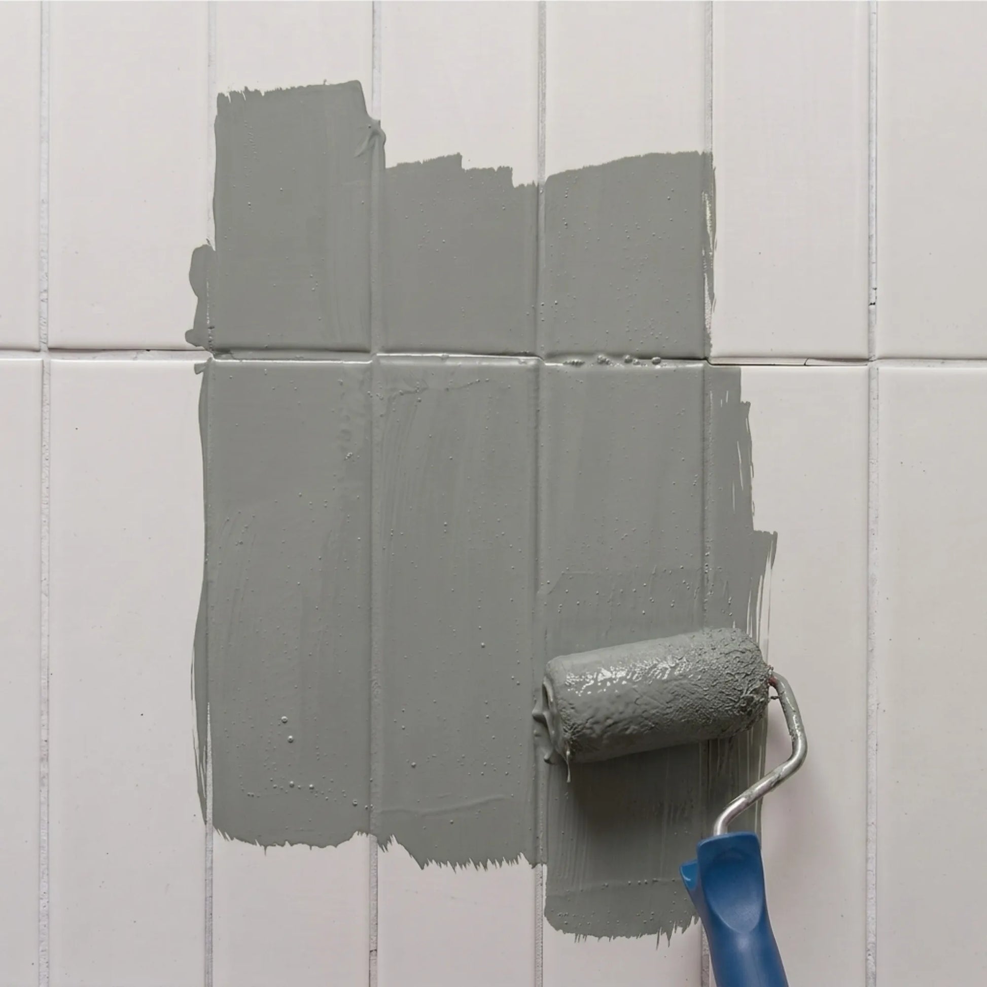 Peinture pour carrelage Éléonore Déco, couleur Orage.