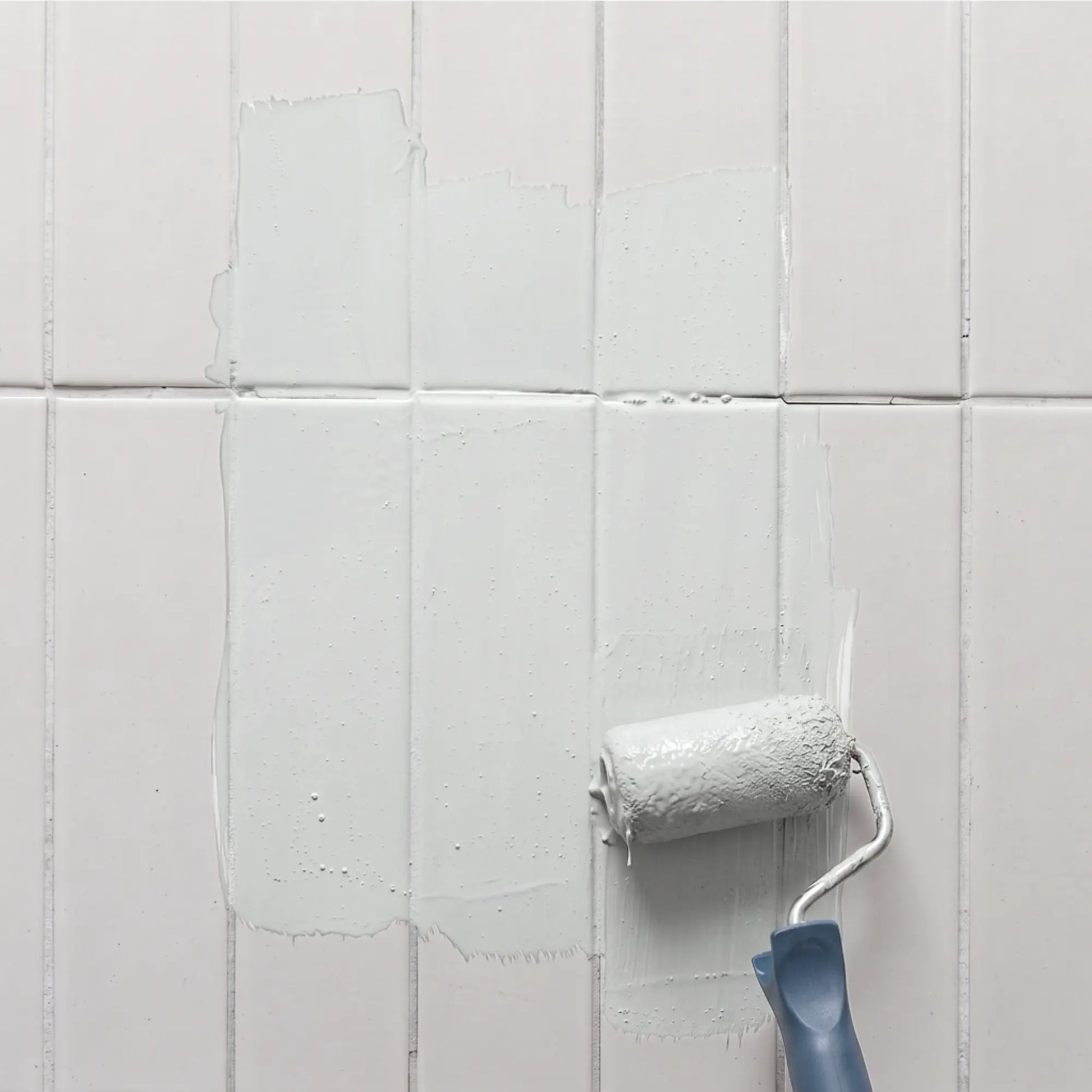 Peinture pour carrelage Éléonore Déco, couleur Perle.