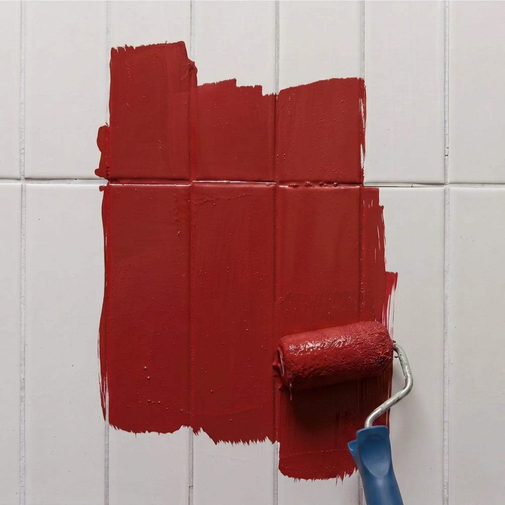 Peinture pour carrelage Éléonore Déco, couleur Rouge passion.