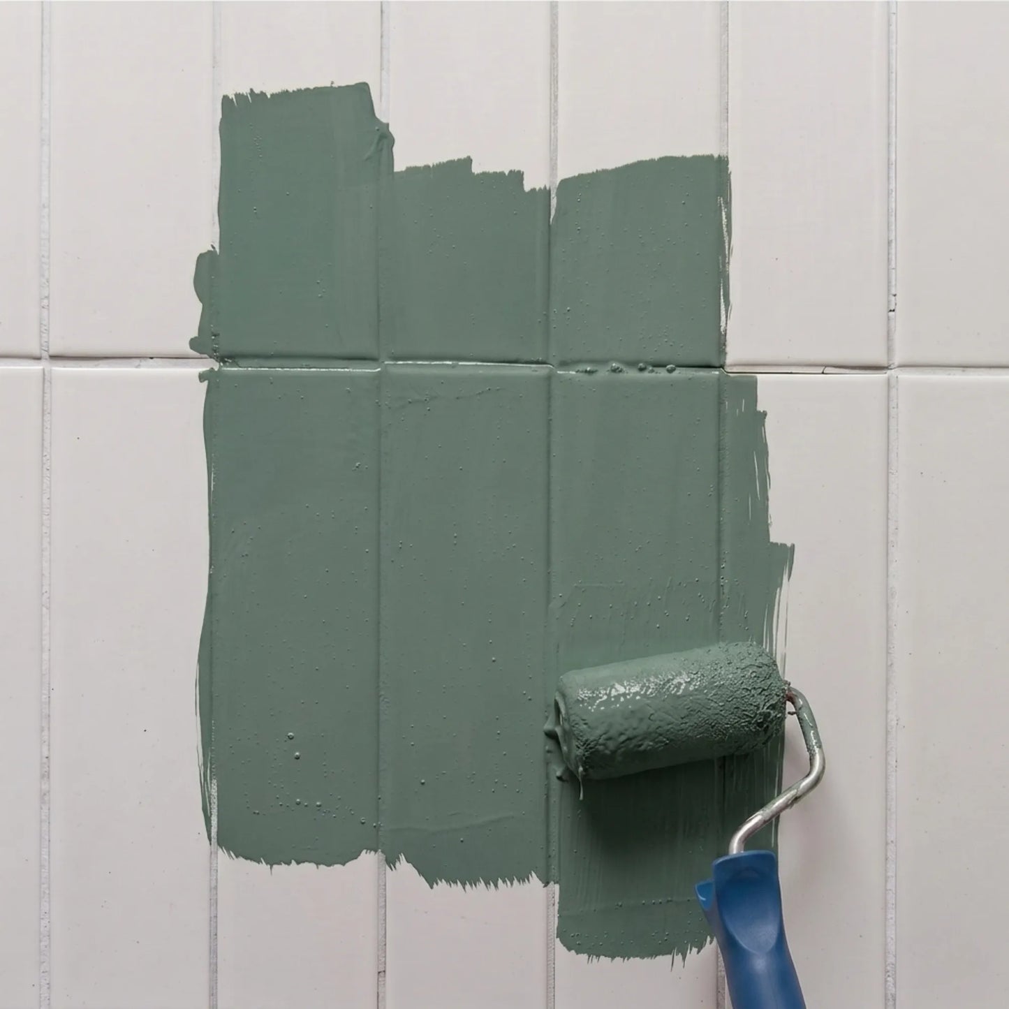 Peinture pour carrelage Éléonore Déco, couleur Sauge.