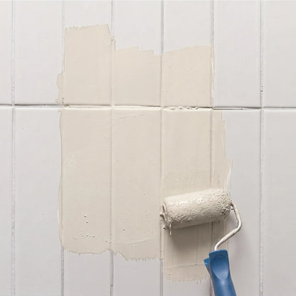 Peinture pour carrelage Éléonore Déco, couleur Soie sauvage.