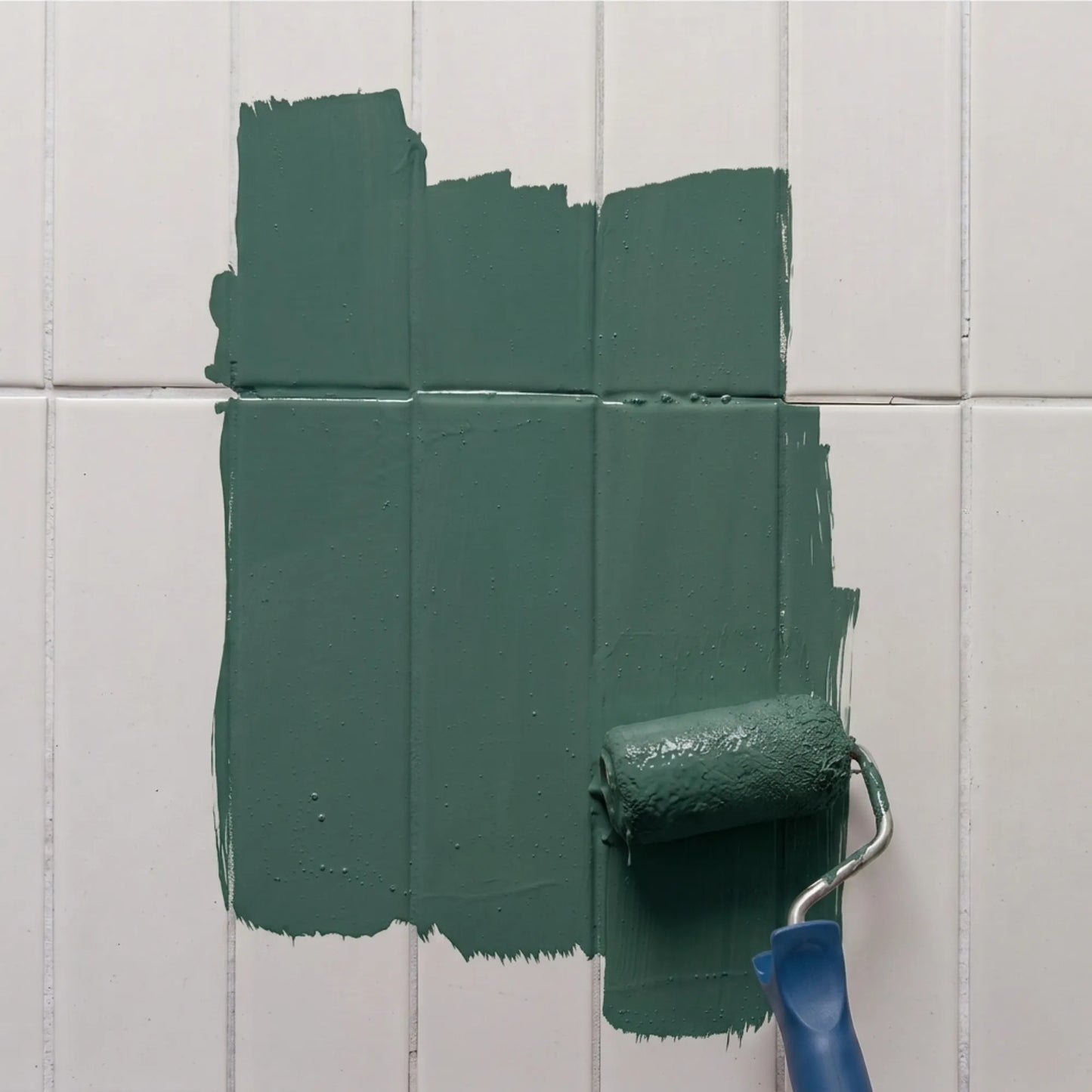 Peinture pour carrelage Éléonore Déco, couleur Vertigo.